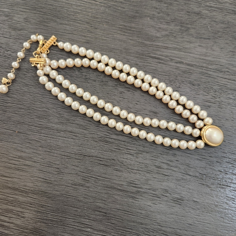 LCI💕 Liz Claiborne Vintage pearls